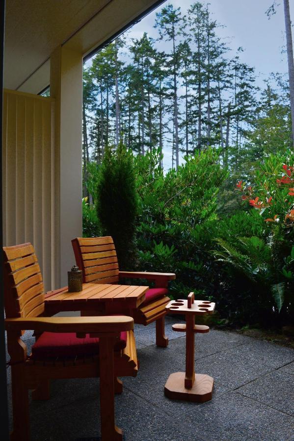 Woodstone Manor Inc. Hotel Sturdies Bay Exterior foto